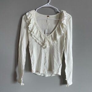 NWT Free People V-Neck White Ruffled Long Sleeve Top